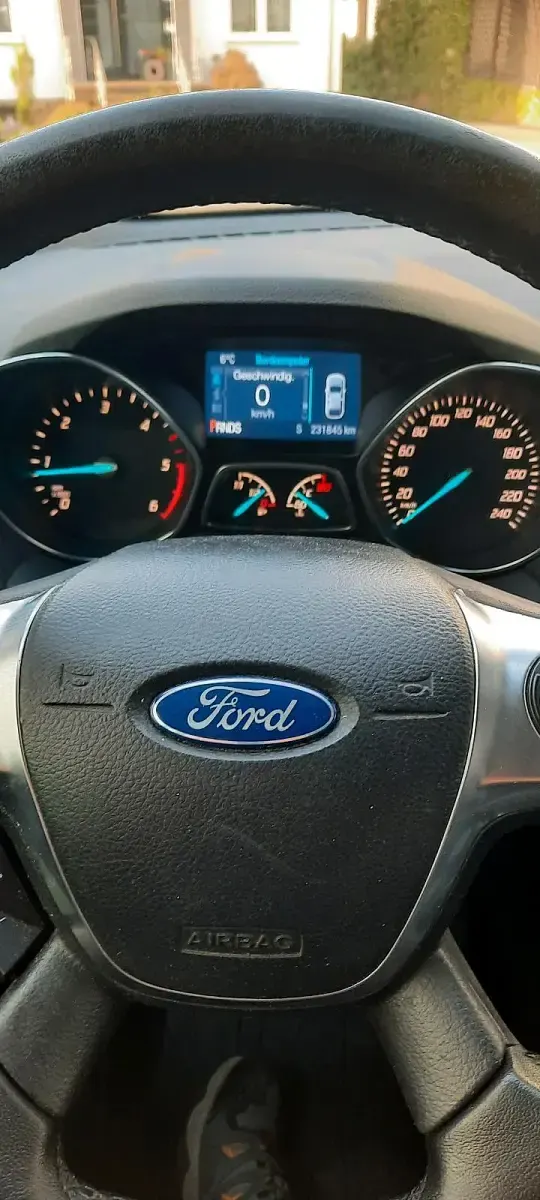 Gebraucht Ford Kuga Titanium 163 PS (119 kW) 2014 Schwarz SUV