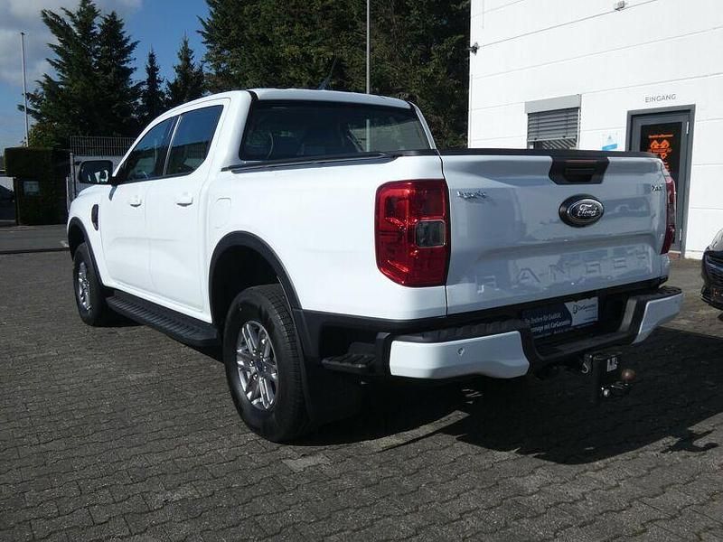 Gebraucht Ford Ranger XLT 170 PS (125 kW) 2023 Frozen white Pickup