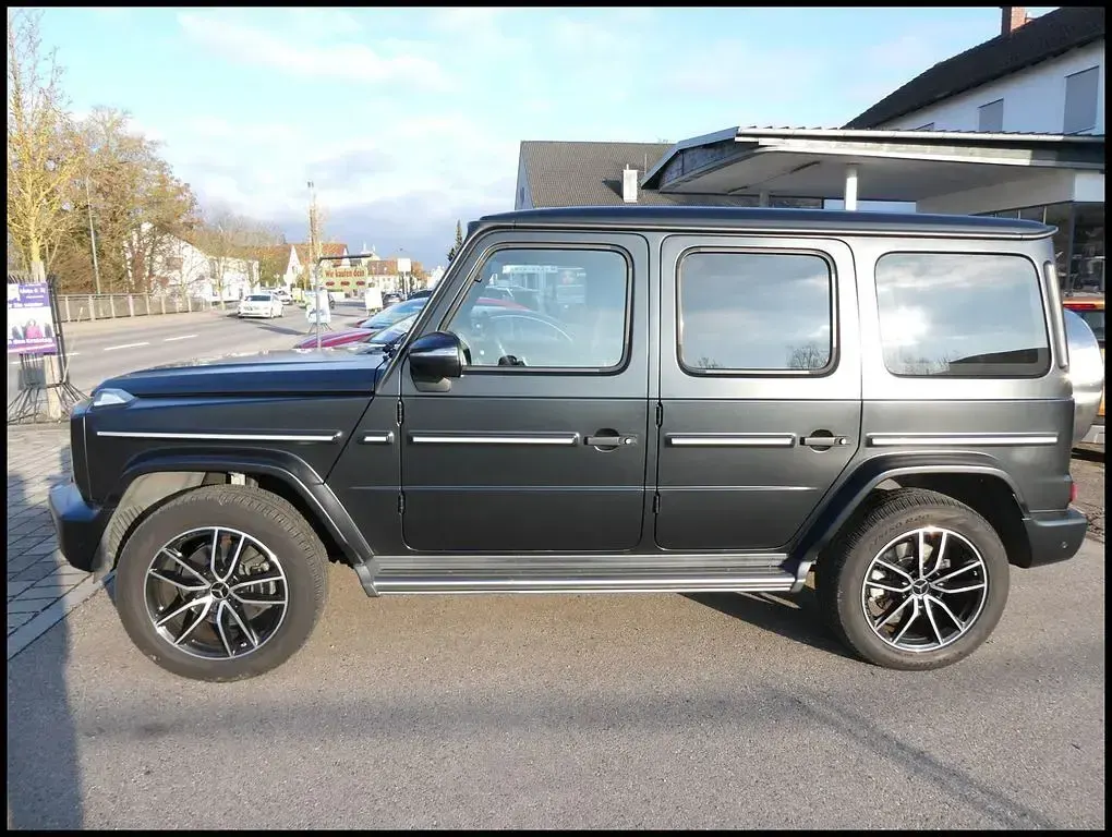 Gebraucht Mercedes G350 AMG 286 PS (210 kW) 2021 Schwarz SUV