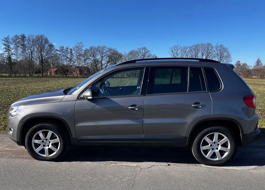 Używany VW Tiguan 122 KM (89 kW) 2011 Brązowy SUV