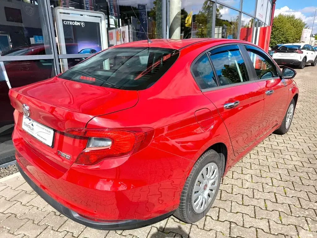 Usado Fiat Tipo Mirror 95 CV (69 kW) 2020 Rojo Berlina