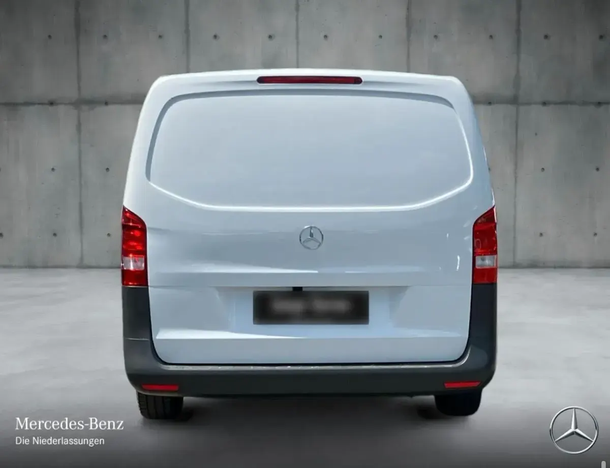 Gebraucht Mercedes Vito 102 PS (75 kW) 2021 Weiß Van