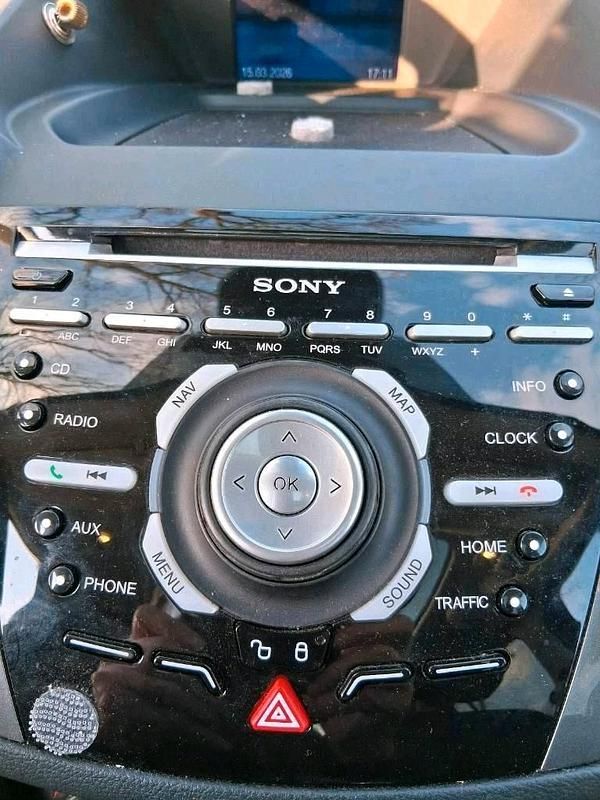 Gebraucht Ford C-MAX Titanium 163 PS (119 kW) 2014 Weiß Van / Kleinbus