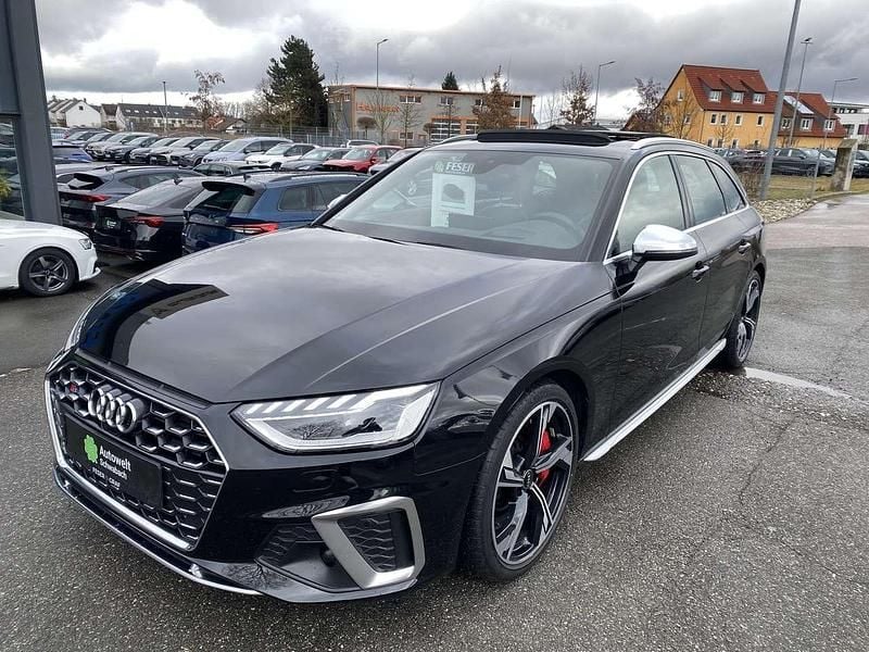 Gebraucht Audi S4 Ambiente 341 PS (250 kW) 2022 Mythosschwarz metallic Kombi