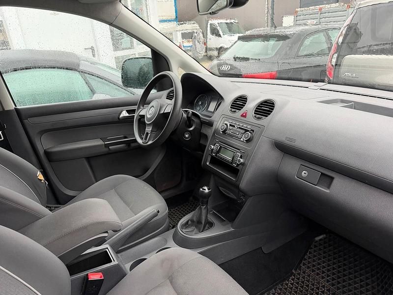 Gebraucht VW Caddy 77 PS (56 kW) 2011 Van / Kleinbus
