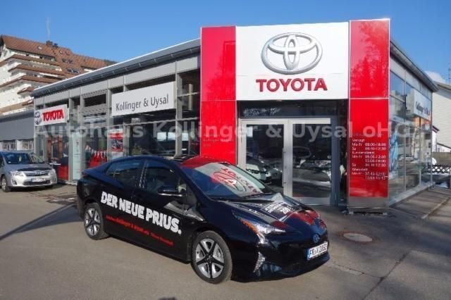 Gebraucht Toyota Prius Comfort 122 PS (89 kW) 2016 Schwarz metallic Kleinwagen
