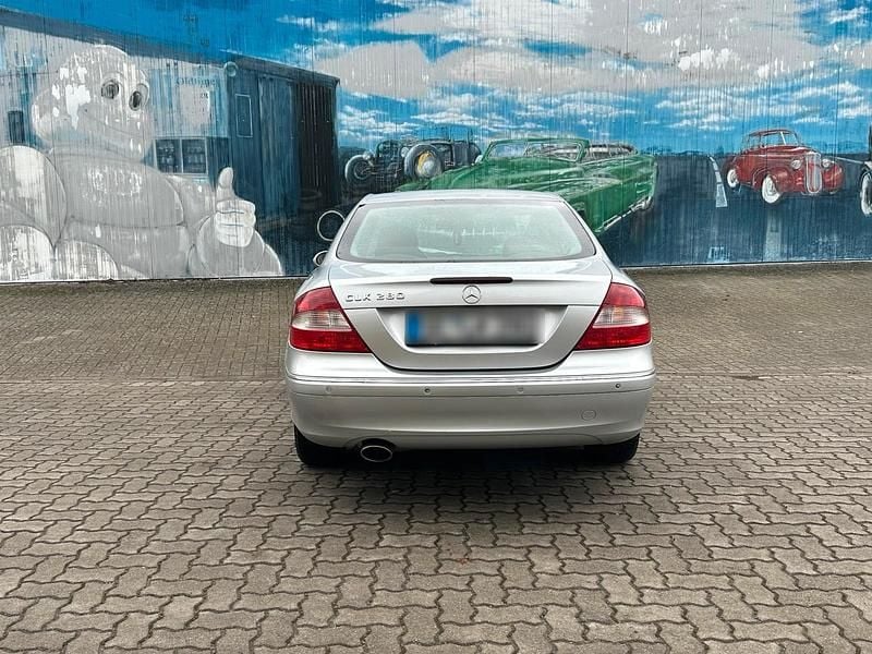 Gebraucht Mercedes CLK280 Elegance 230 PS (169 kW) 2006 Silber Coupé