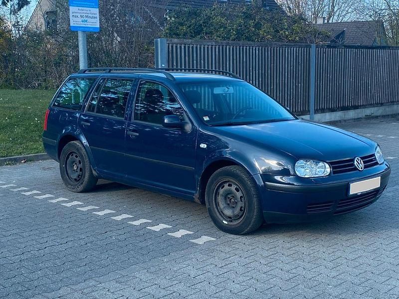 Gebraucht VW Golf IV Ocean 101 PS (74 kW) 2003 Blau Kombi