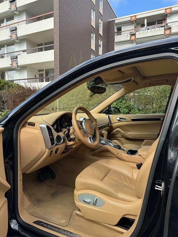 Gebraucht Porsche Cayenne 245 PS (180 kW) 2014 Schwarz SUV