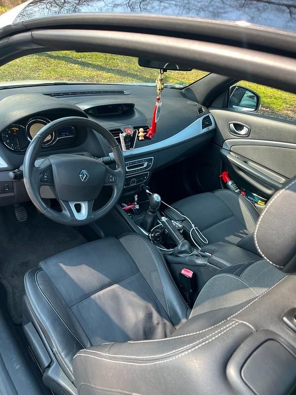 Gebraucht Renault Mégane Cabriolet 2010 Weiß Cabrio