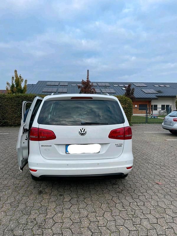 Gebraucht VW Sharan 184 PS (135 kW) 2015 Weiß Van / Kleinbus