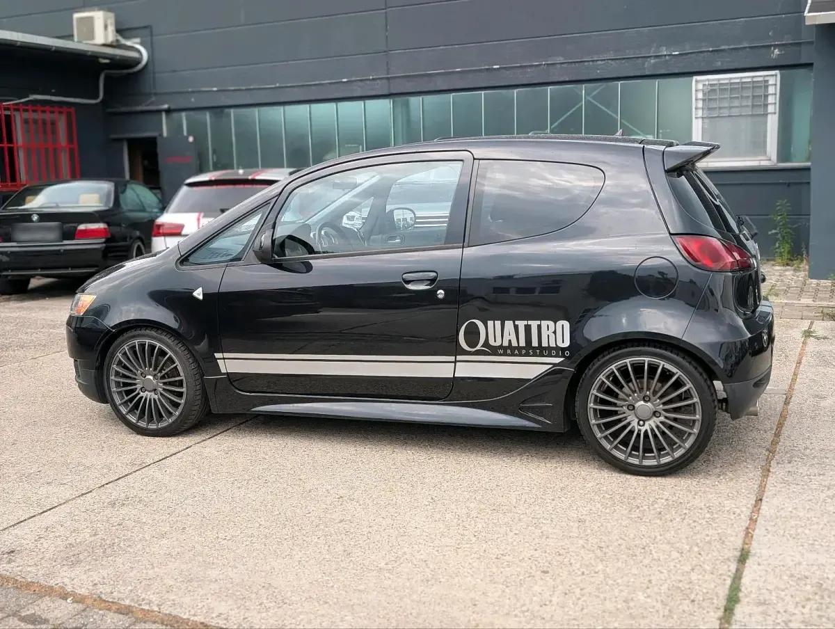Gebraucht Mitsubishi Colt 95 PS (69 kW) 2011 Schwarz Kleinwagen