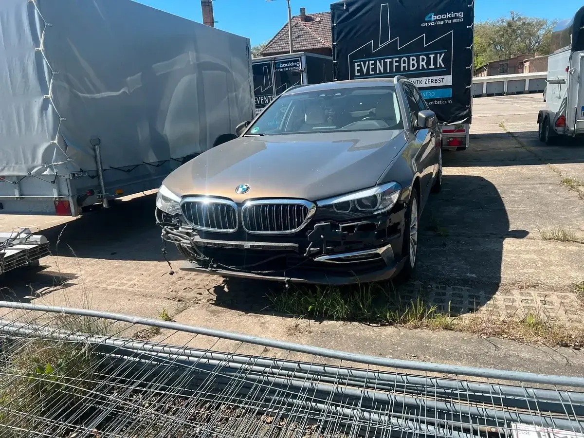 Gebraucht BMW 530 265 PS (194 kW) 2017 Andere farben Kombi