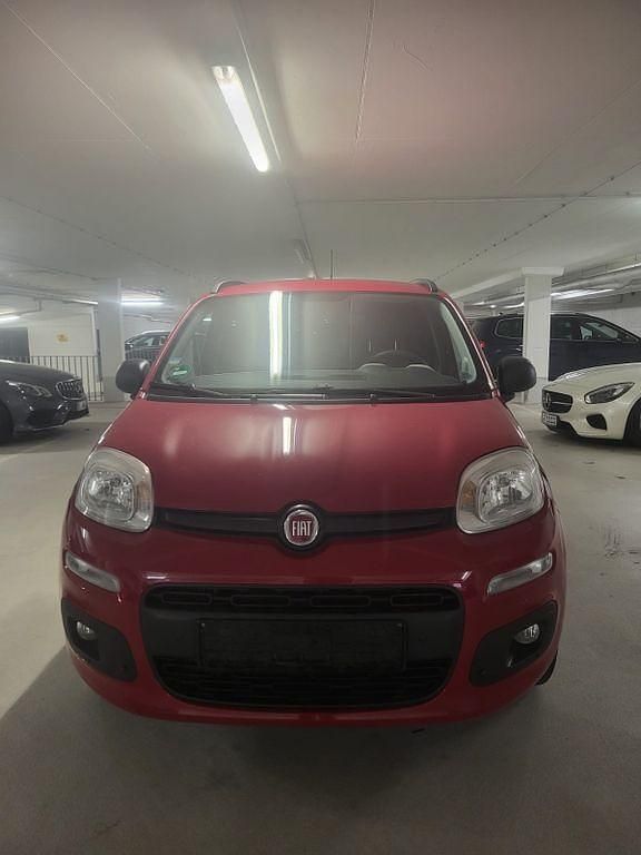 Rot Gebraucht 2013 Fiat Panda Lounge Kleinwagen | 6.500 € (Etwas zu teuer) - Bild 1/4