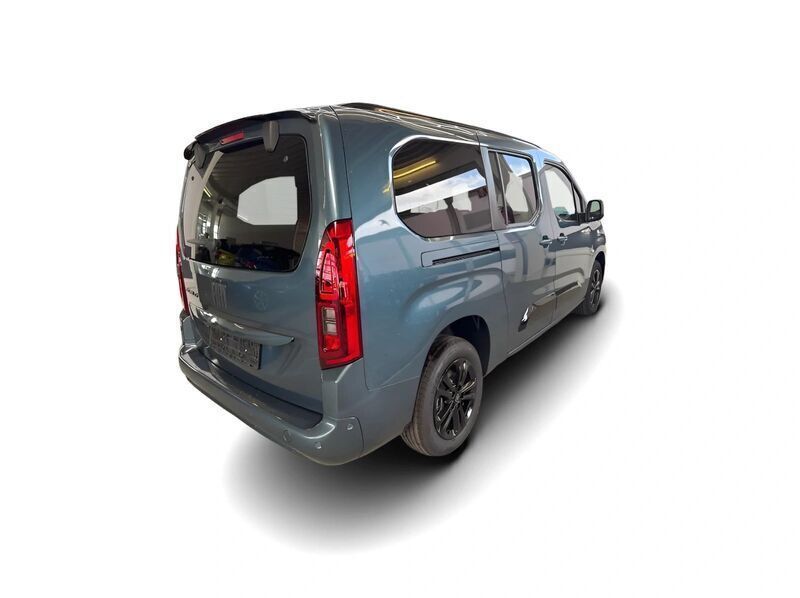 Blau Neu 2025 Fiat Doblò Style Van / Kleinbus | 33.558 € (Fairer Preis) - Bild 1/4