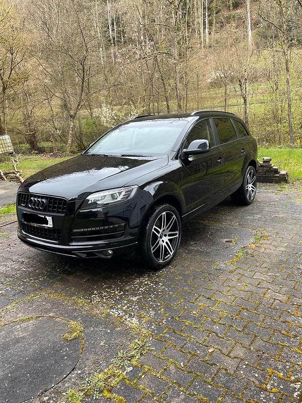 Schwarz Gebraucht 2013 Audi Q7 SUV | 20.000 € (Fairer Preis) - Bild 1/1