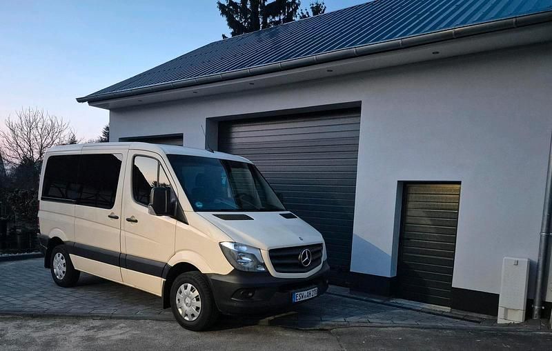 Gelb Gebraucht 2015 Mercedes Sprinter Van | 16.250 € - Bild 1/4