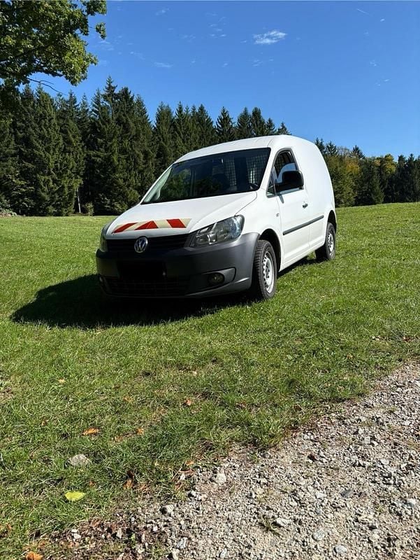 Weiß Gebraucht 2011 VW Caddy Van / Kleinbus | 6.900 € (Fairer Preis) - Bild 1/4