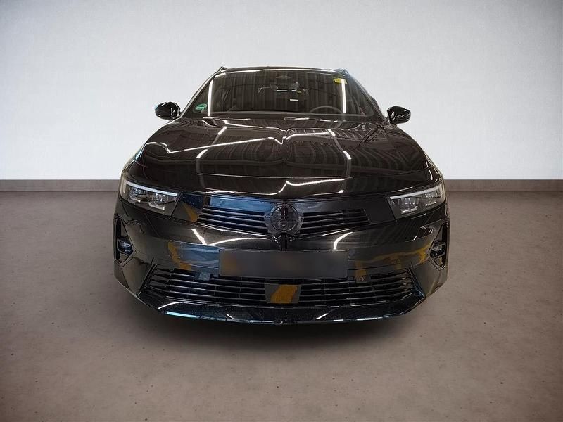 Gebraucht Opel Astra 131 PS (96 kW) 2024 Schwarz Kombi