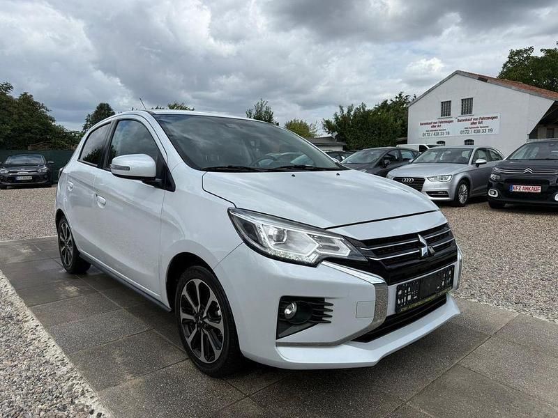 Weiß Gebraucht 2020 Mitsubishi Space Star Top Limousine | 13.499 € (Guter Preis) - Bild 1/4