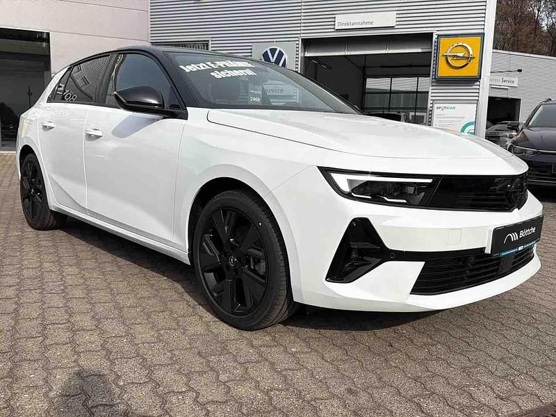 Neu Opel Astra 114 kW (156 PS) 2026 Lack weiss banquise/typ aussenverkleidung spiegel flach standard Limousine