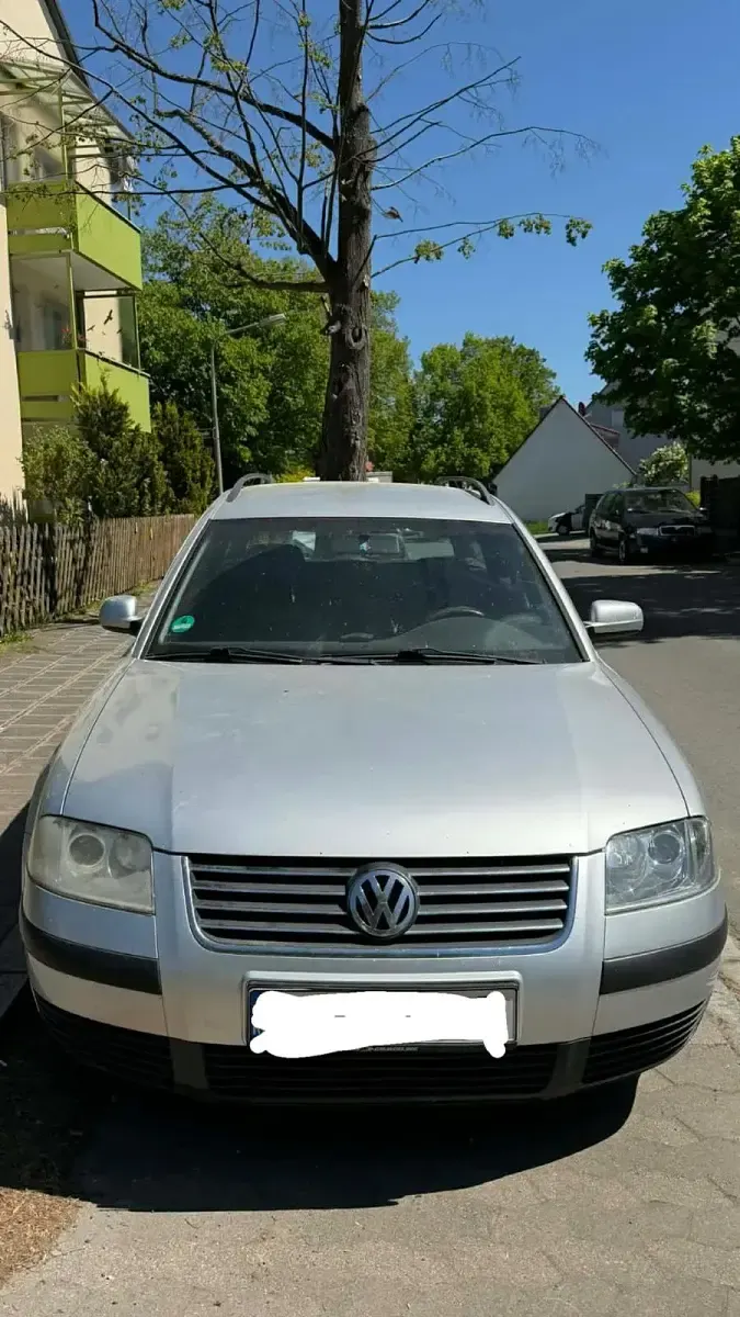 Usata VW Passat 150 CV (110 kW) 2003 Argento Berlina