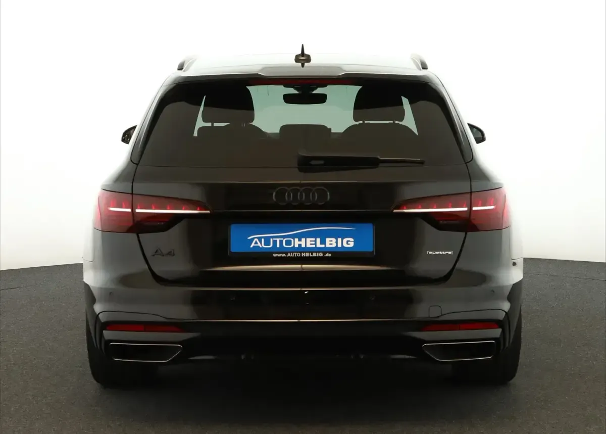 Gebraucht Audi A4 S-Line 265 PS (194 kW) 2025 Mythosschwarz metallic Limousine