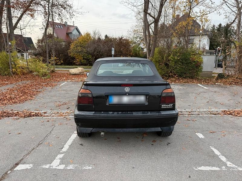 Gebraucht VW Golf Cabriolet Edition 101 PS (74 kW) 1998 Schwarz Cabrio