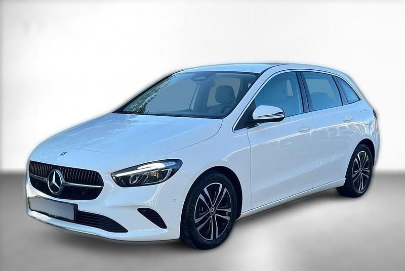 Weiß Gebraucht 2024 Mercedes B200 Progressive Van / Kleinbus | 33.850 € (Etwas zu teuer) - Bild 1/1