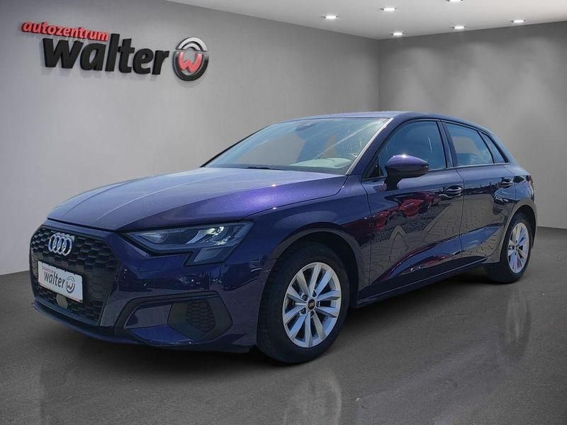 Blau Gebraucht 2023 Audi A3 Business Limousine | 26.990 € (Fairer Preis) - Bild 1/4