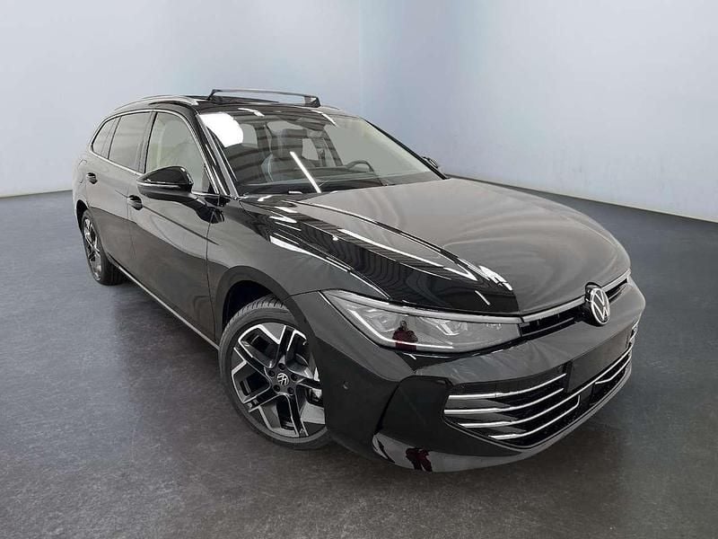 5x diabase grey met. Neu 2025 VW Passat R-line Kombi | 47.709 € (Superpreis) - Bild 1/3
