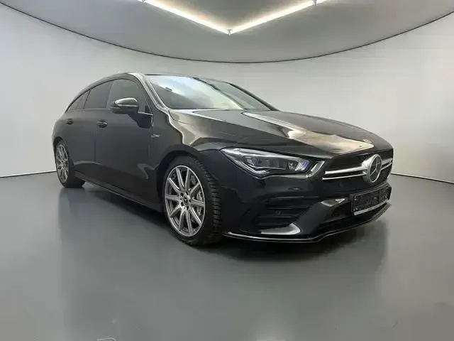 Gebraucht Mercedes CLA35 AMG AMG 306 PS (225 kW) 2021 Schwarz Coupé
