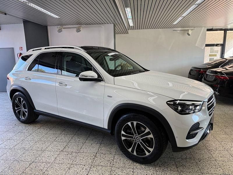 Gebraucht Mercedes GLE350 197 PS (144 kW) 2025 Weiß SUV