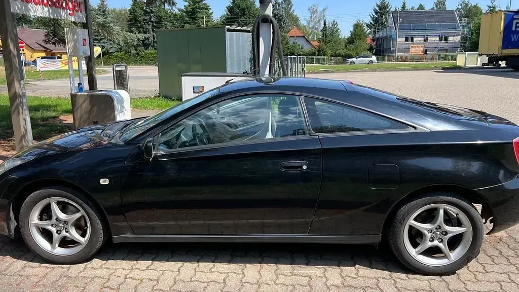 Gebraucht Toyota Celica 143 PS (105 kW) 2003 Schwarz Coupé