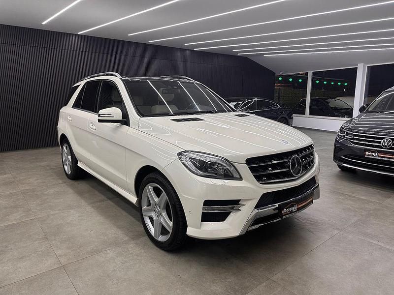 Weiß Gebraucht 2012 Mercedes ML350 AMG SUV | 21.950 € (Teuer) - Bild 1/4