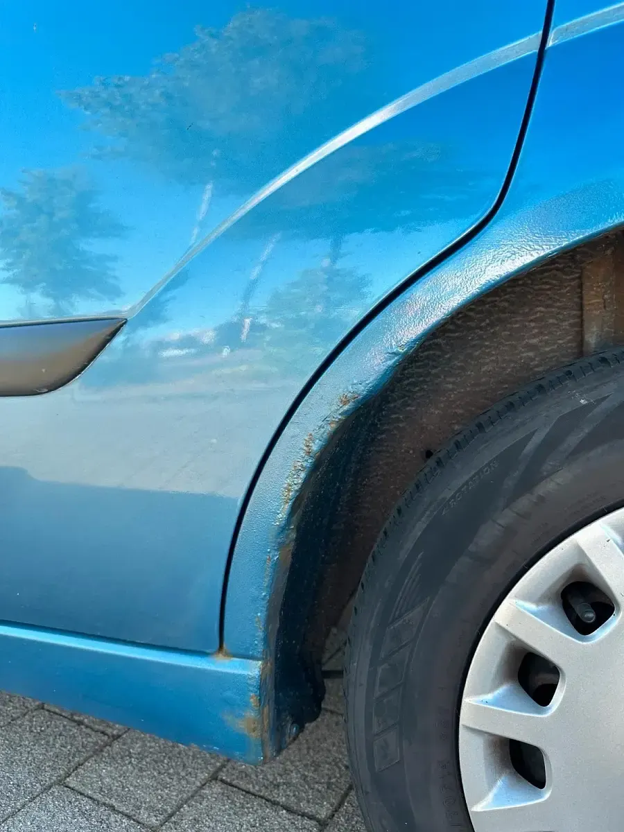 Begagnad Ford Focus 115 HK (84 kW) 2000 Blå Sedan