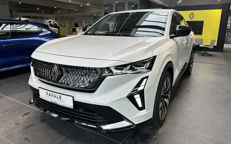 Uusi Renault Rafale Techno 200 HP (147 kW) 2025 Valkoinen Katumaasturi