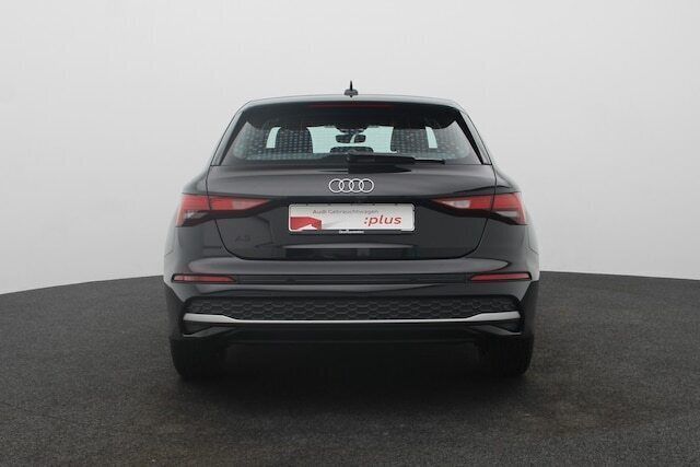 Gebraucht Audi A3 Ambiente 116 PS (85 kW) 2025 Brillantschwarz