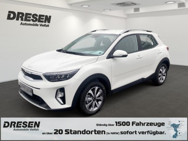 Ud) clear white s (weiss Gebraucht 2024 Kia Stonic Vision SUV | 24.780 € (Teuer) - Bild 1/4