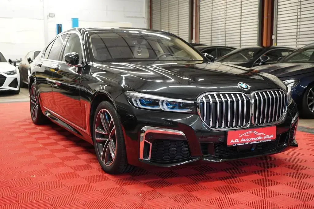 Gebraucht BMW 740 M Sport 340 PS (250 kW) 2021 Schwarz Limousine
