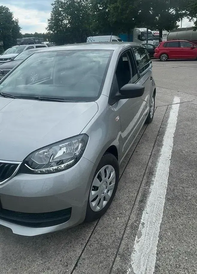 Gebraucht Skoda Citigo 60 PS (44 kW) 2019 Grau Kleinwagen