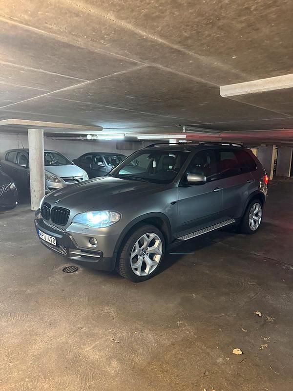 Grau Gebraucht 2008 BMW X5 SUV | 6.900 € (Superpreis) - Bild 1/4