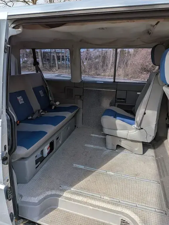 Używany VW T4 102 KM (75 kW) 2001 Srebrny Van