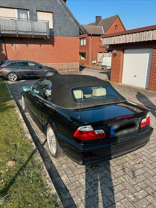 Gebraucht BMW 325 197 PS (144 kW) 1999 Schwarz Cabrio