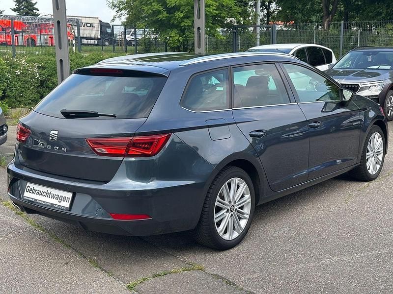 Gebraucht Seat Leon ST XCELLENCE 131 PS (96 kW) 2020 Grau Kombi
