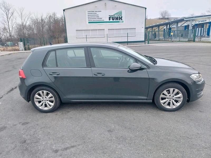 Gebraucht VW Golf VII 150 PS (110 kW) 2016 Grau Limousine