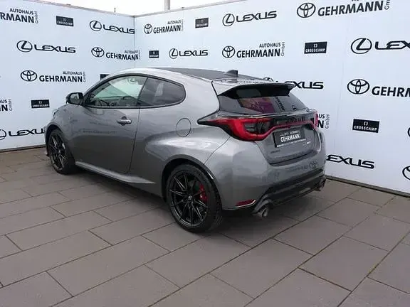 Gebraucht Toyota Yaris 280 PS (205 kW) 2024 Palladiumsilber metallic Kleinwagen