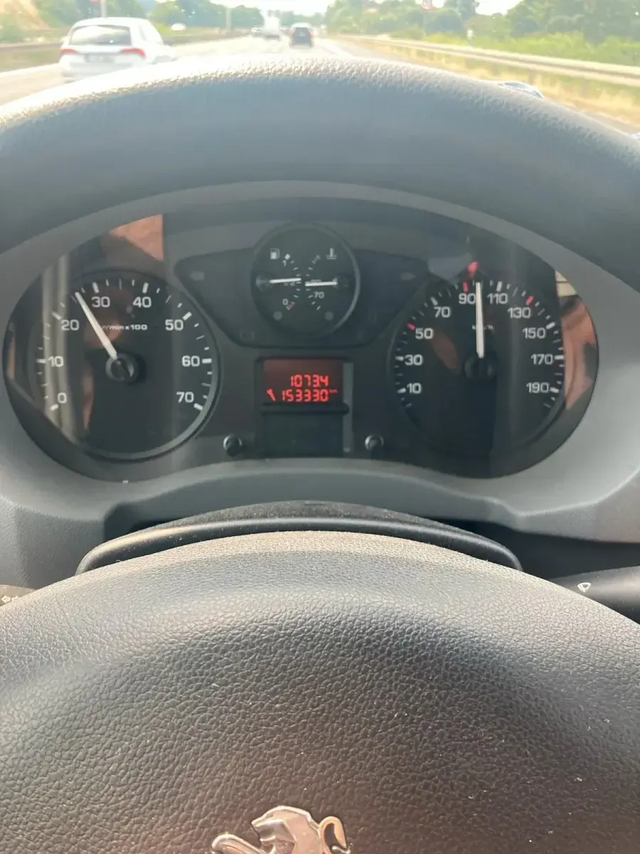 Gebraucht Peugeot Expert 90 PS (66 kW) 2014 Blau Van