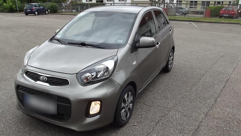 Używany Kia Picanto 86 KM (63 kW) 2015 Szary Hatchback