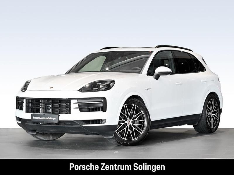 Gebraucht Porsche Cayenne Chrono 470 PS (345 kW) 2024 Weiss SUV